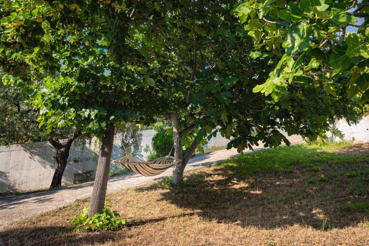 Villa Gonates Limenaria  Exterior photo